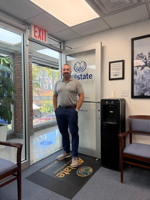 Images Darren Moon: Allstate Insurance