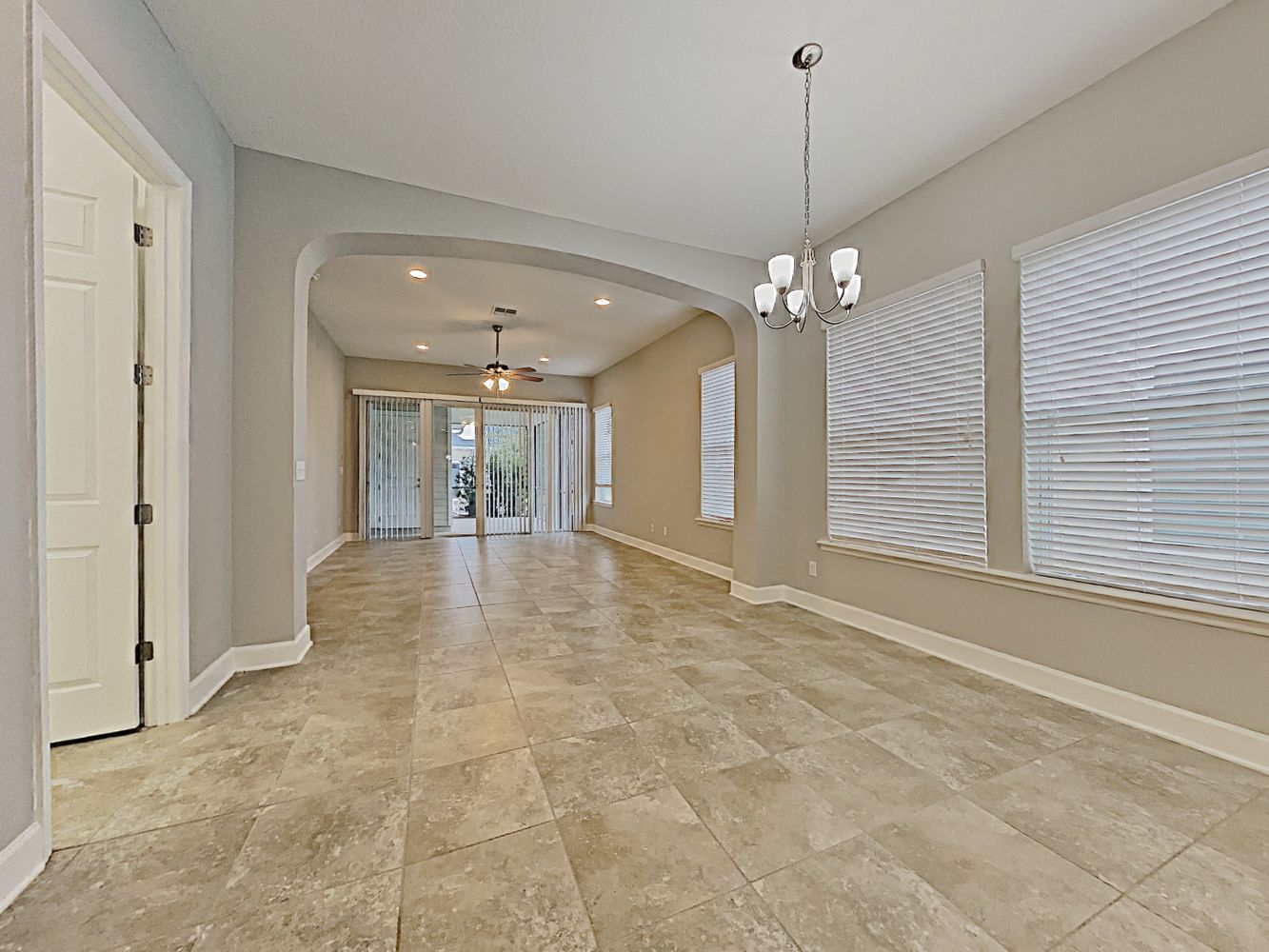 Beautiful living space at Invitation Homes Jacksonville.