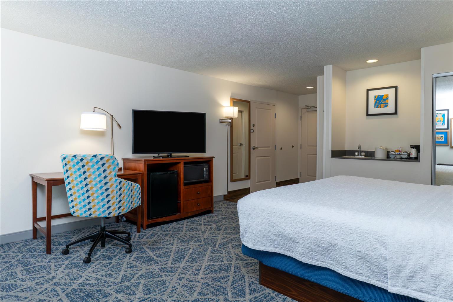 Guest room