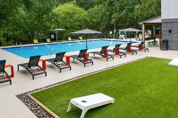 Images Trinity at the Hill