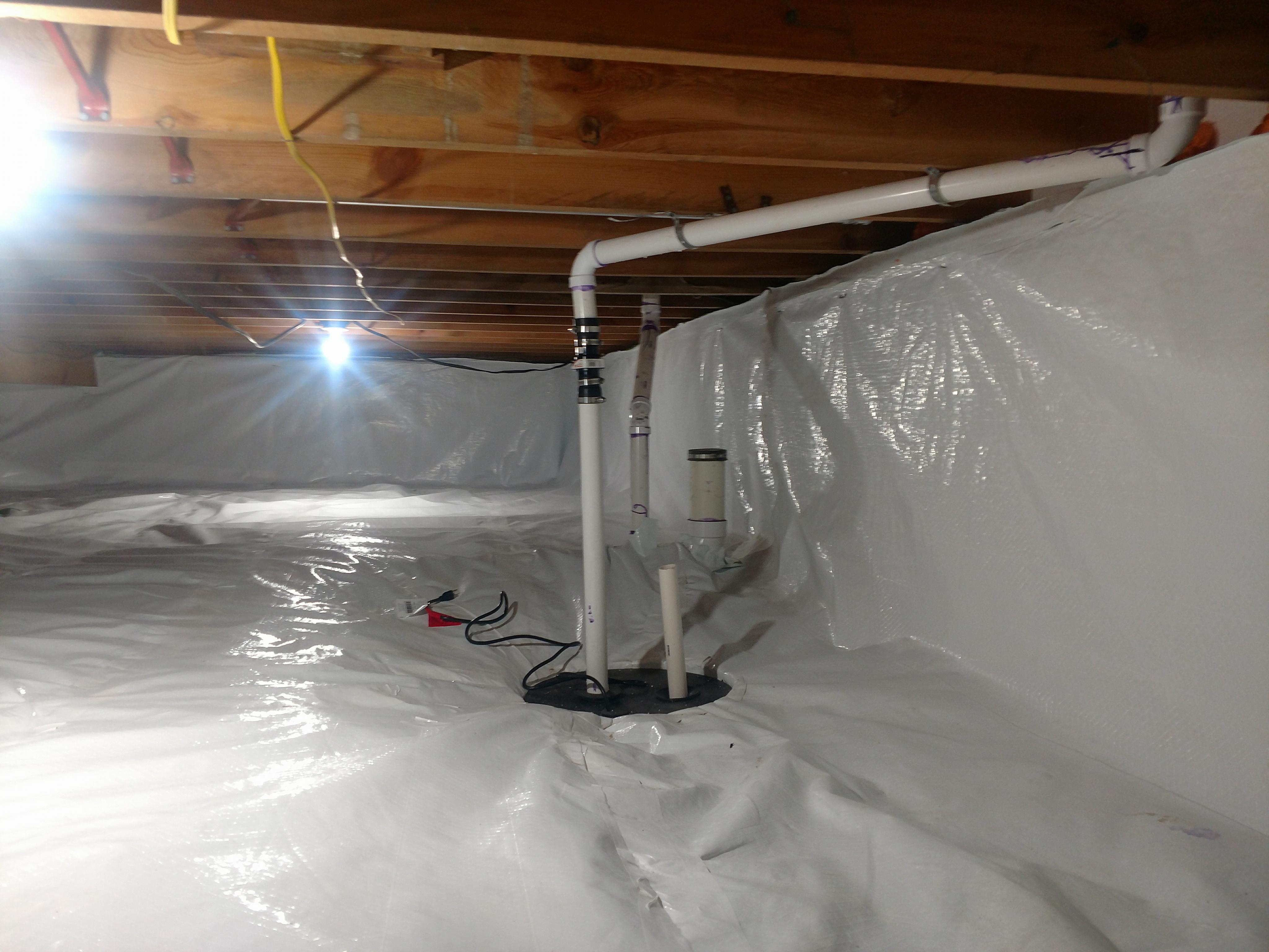 Crawl space encapsulation in St. Louis, MI