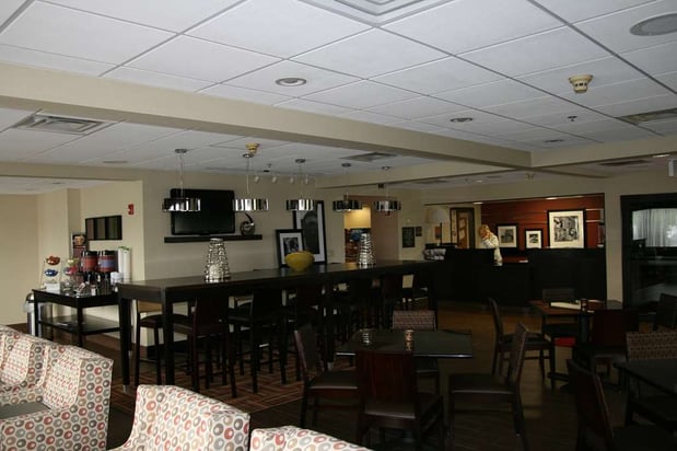 Images Hampton Inn Uniontown