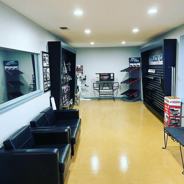 Images Comal Truck Gear