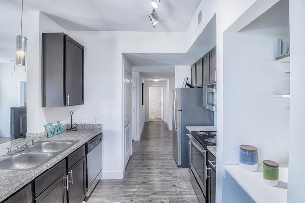 Images Prado Student Living