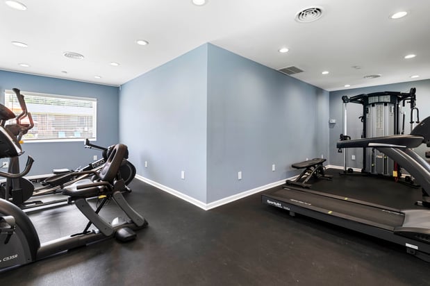 Images Ridgewood Apartments