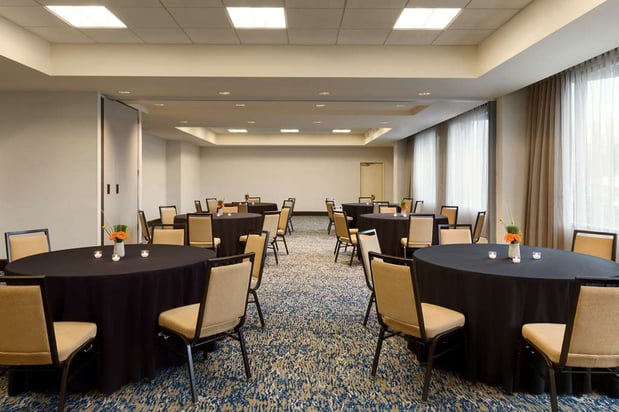 Images Embassy Suites by Hilton Boston Waltham