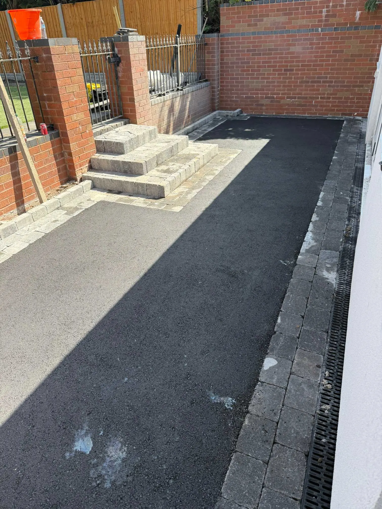Images Groundforce Midlands Ltd