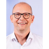 Dr. med. Stefan Dierkes  