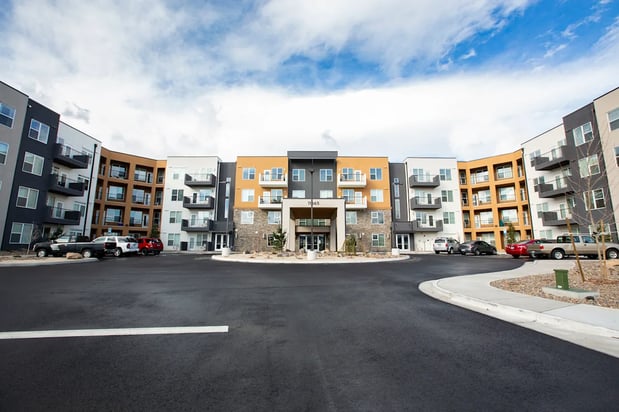 Images Vintage at the Crossings