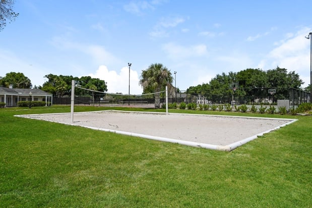 Images Park at Lake Magdalene Apartments & Townhomes