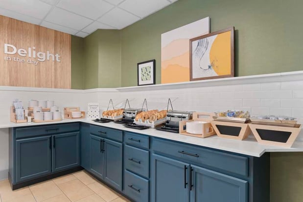 Images Spark by Hilton Orlando near SeaWorld