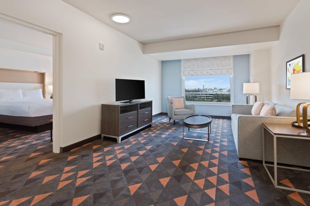 Images Holiday Inn & Suites Across From Universal Orlando by IHG