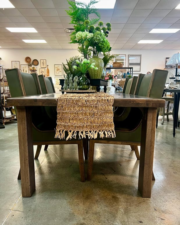 Images Miss Daisy's Home & Decor Co.