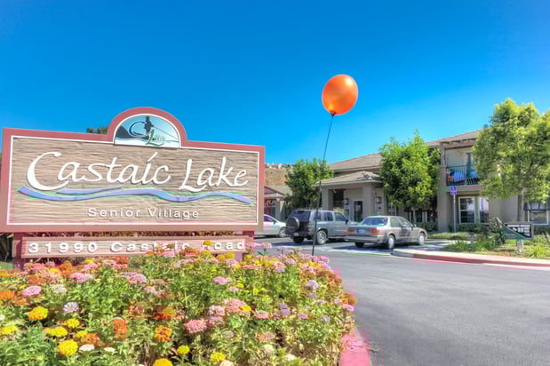 Images CASTAIC LAKE SENIOR VILLAGE