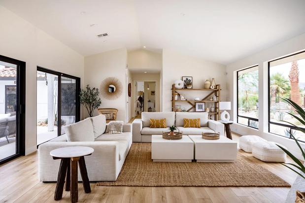 Images TRAVLR Vacation Homes