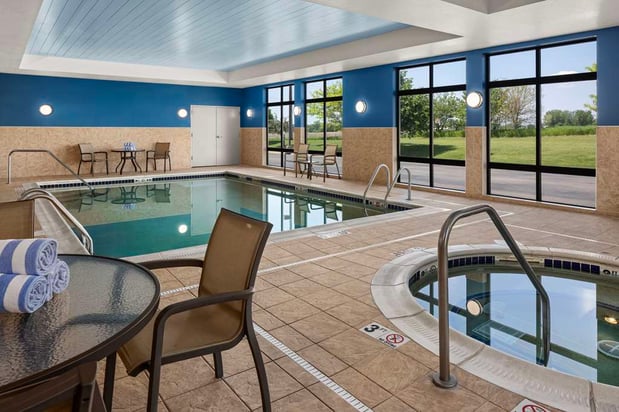 Images Hampton Inn Fairmont