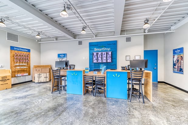 Images SmartStop Self Storage