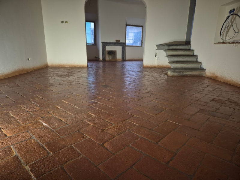 Images Barciulli Gabriele - Pulizia e Trattamenti Pavimenti