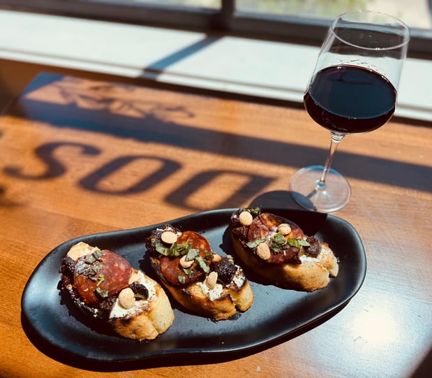 Images Dos Olivos Market Dripping Springs
