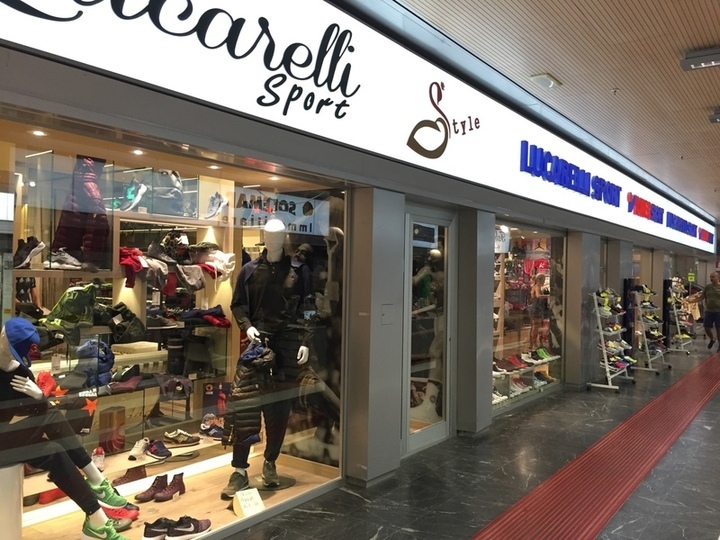 Images Lucarelli Sport  Centro Commerciale Coop