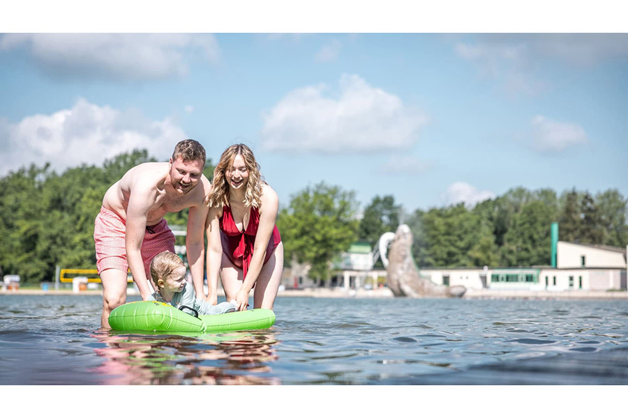 Bild 1 Waldstrandbad in Großschönau