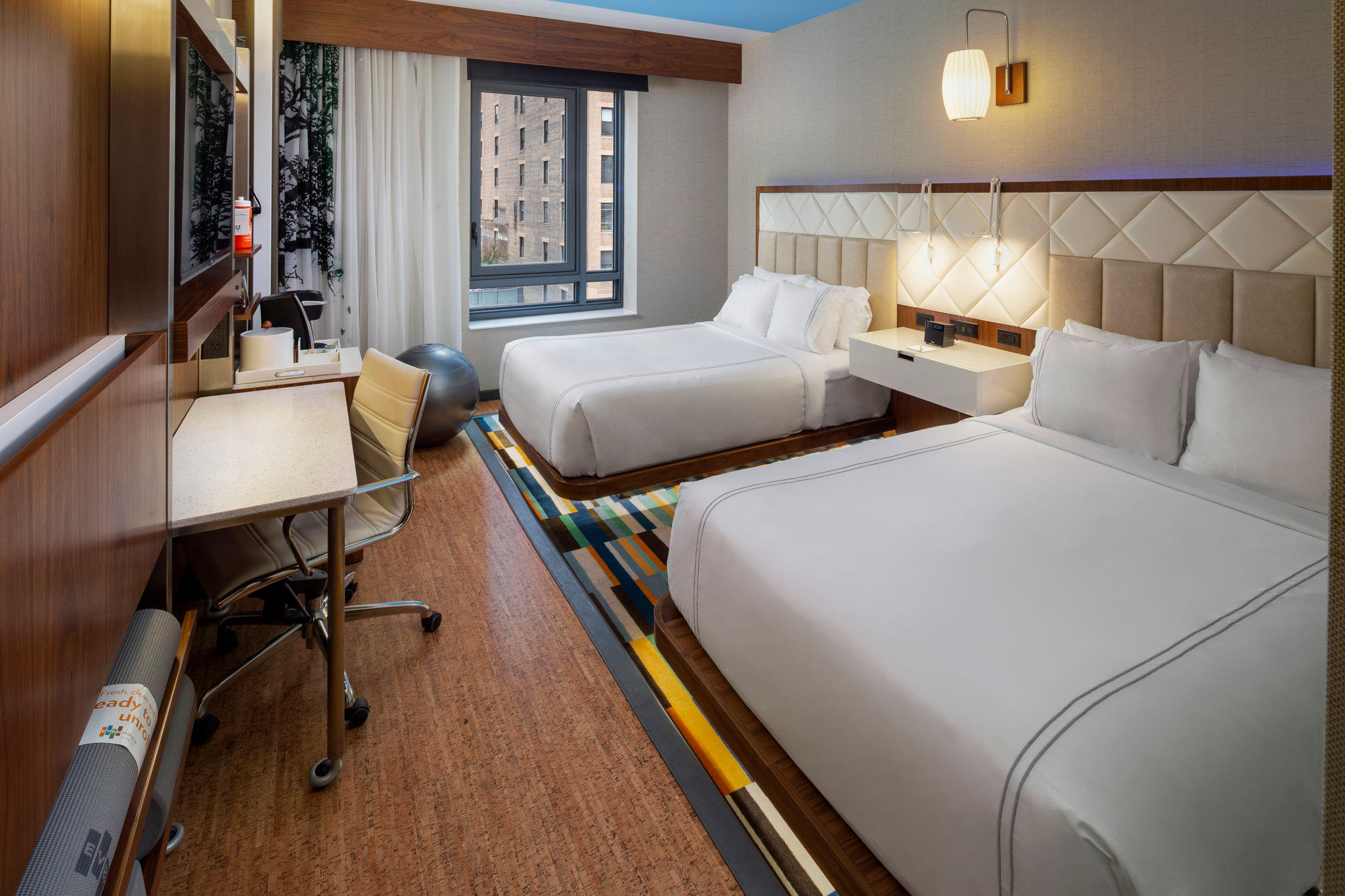 Even Hotel New York - Midtown East, an IHG Hotel New York (212)239-0002