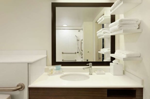 Images Hampton Inn & Suites Springdale