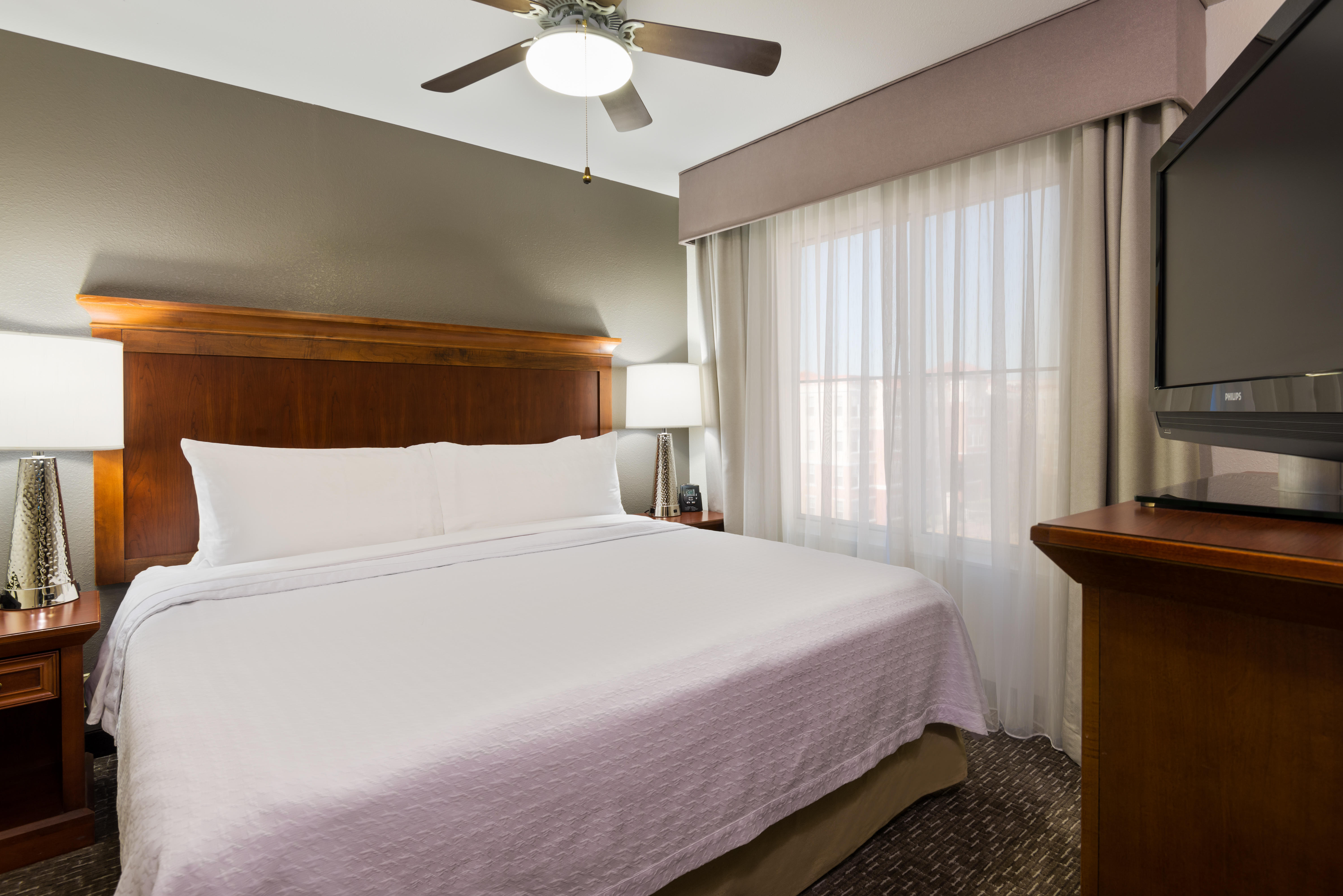 Homewood Suites by Hilton Jacksonville-South/St. Johns Ctr. Photo