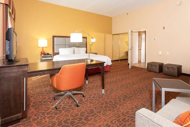 Images Hampton Inn & Suites Jacksonville-Airport