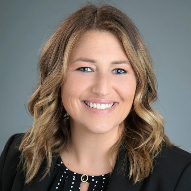 Images Edward Jones - Financial Advisor: Ashlee N VanEtten, CFP®