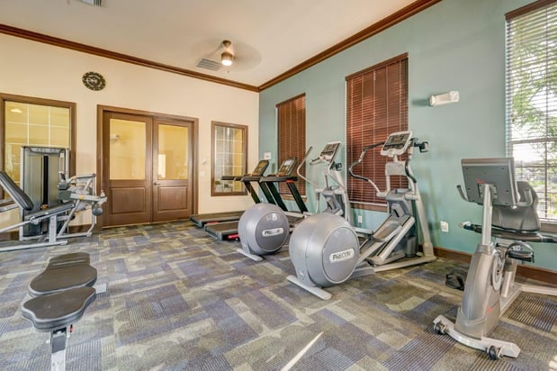 Images Chateau Mirage Apartment Homes