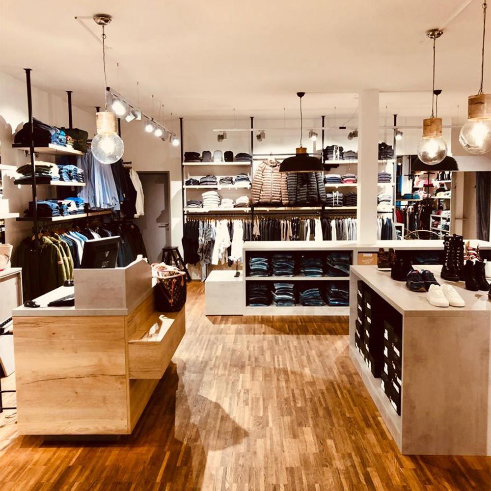 MAGUS - Cool Couture, Bahnhofstraße 12 in Saalfelden am Steinernen Meer