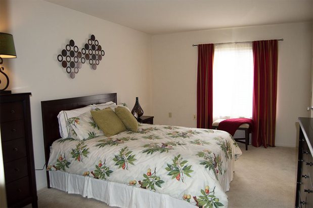 Images White Oaks Apartments