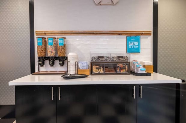 Images Hampton Inn & Suites DuPont