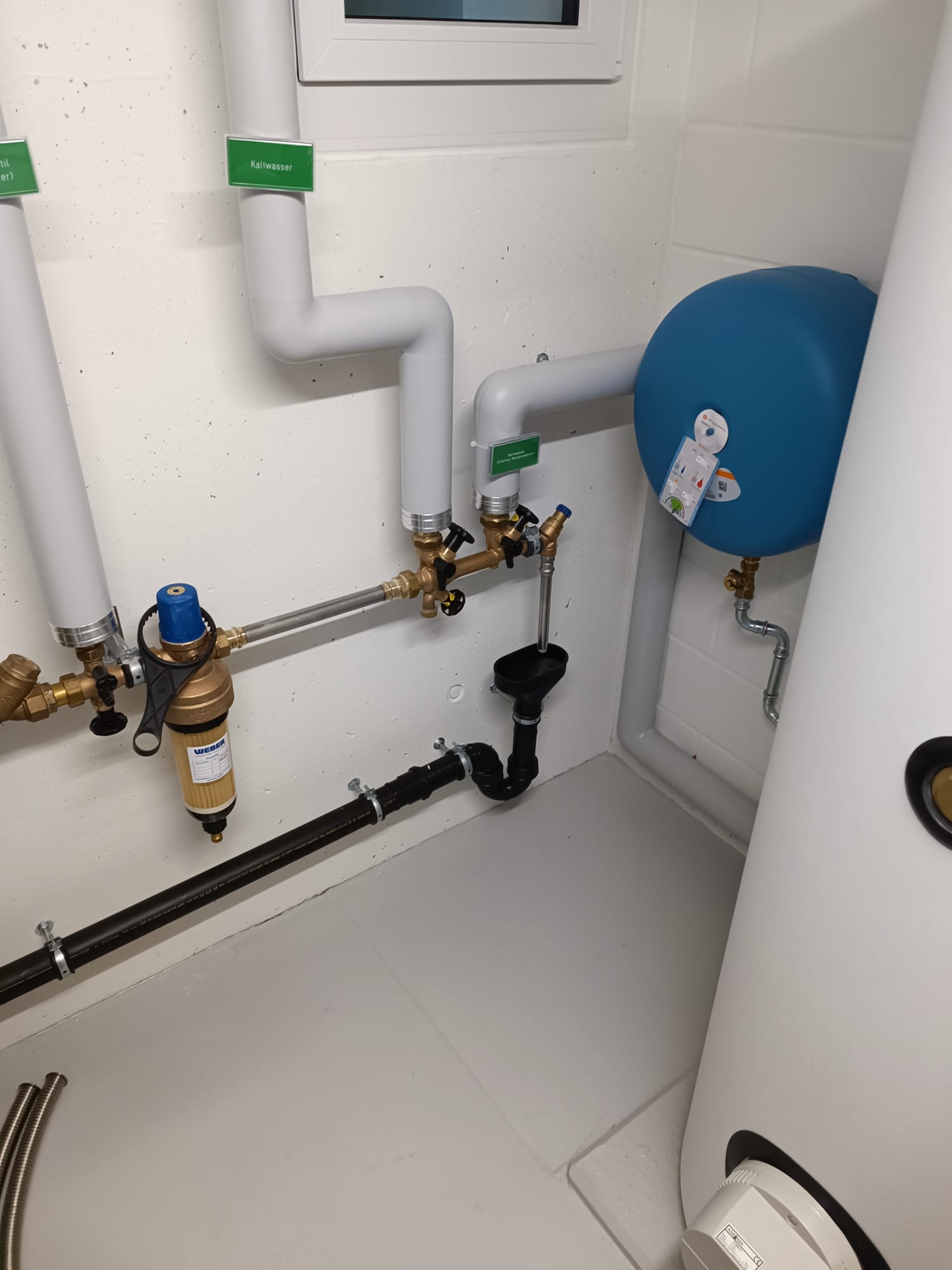 Bilder L. Wirz Haustechnik Sanitär und Heizung
