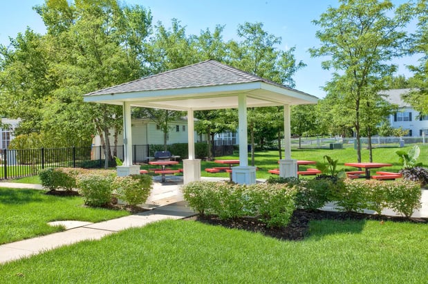 Images Eagle Rock Apartments at Freehold