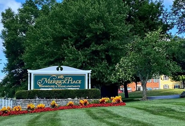 Images Merrick Place