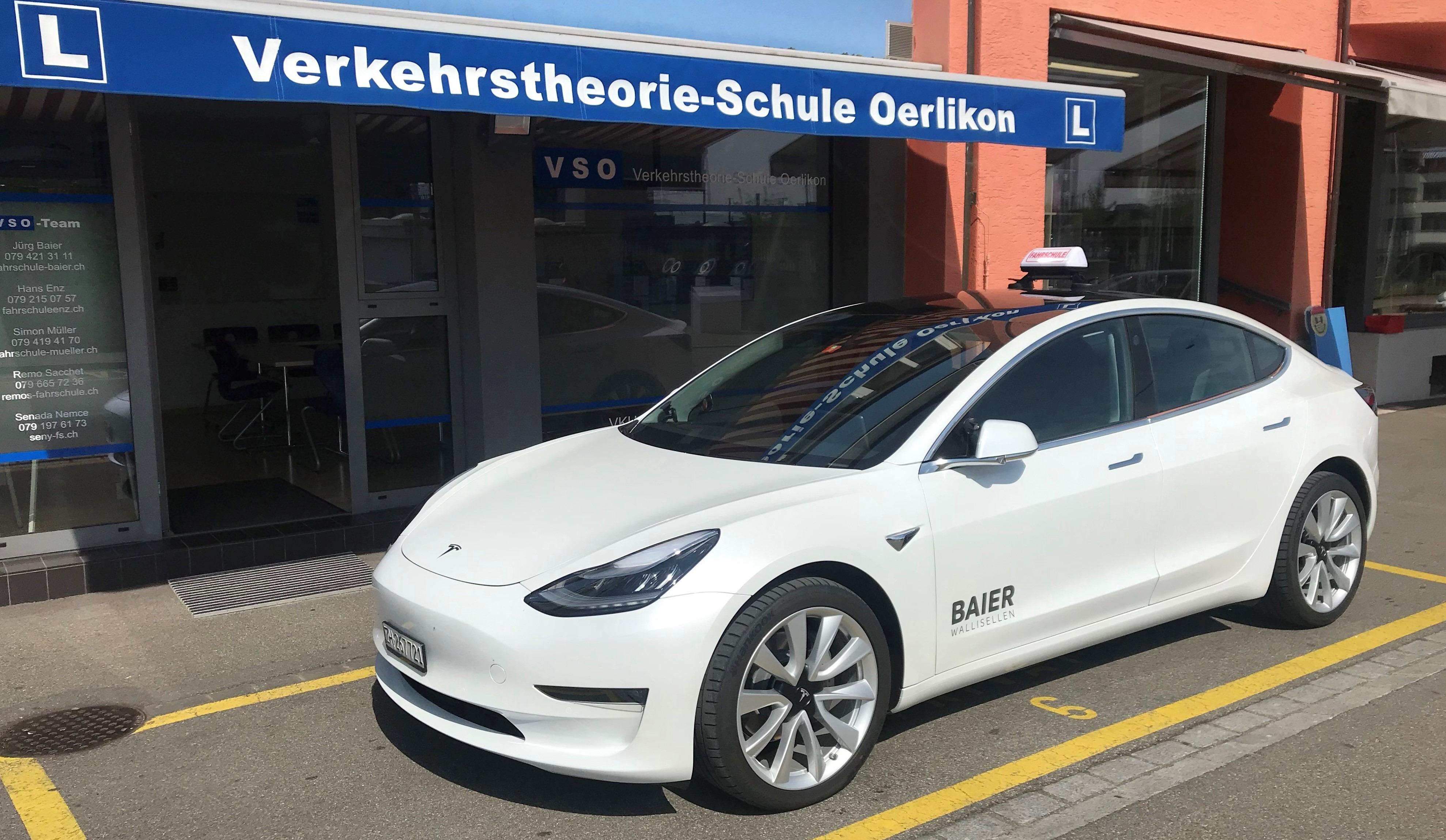 Fahrschule Baier Oerlikon, Wattstrasse 3 in Oerlikon