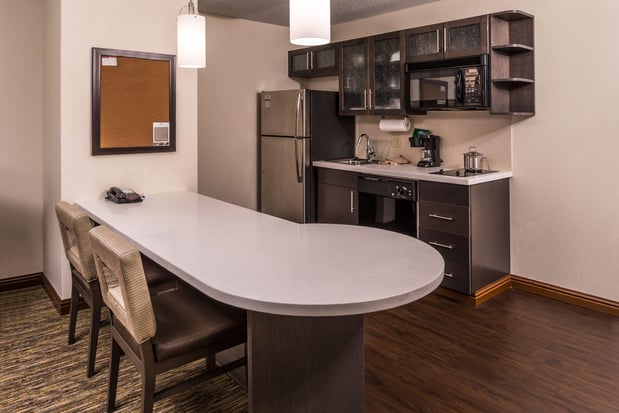 Images Candlewood Suites Kansas City Speedway by IHG