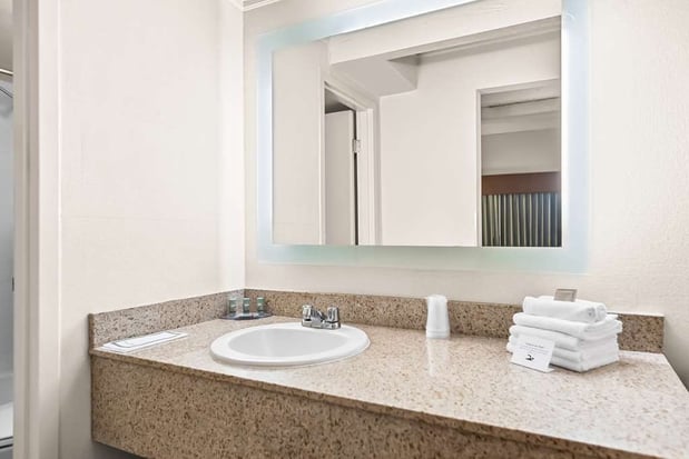 Images Best Western Outlaw Inn