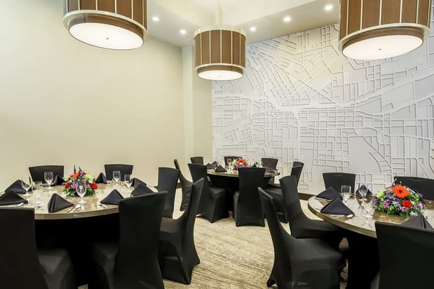 Images Embassy Suites by Hilton Syracuse Destiny USA