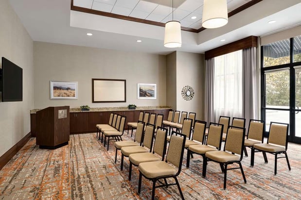 Images Embassy Suites by Hilton Chattanooga Hamilton Place