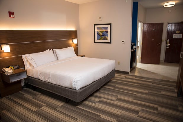 Images Holiday Inn Express & Suites Lexington-Downtown/University by IHG