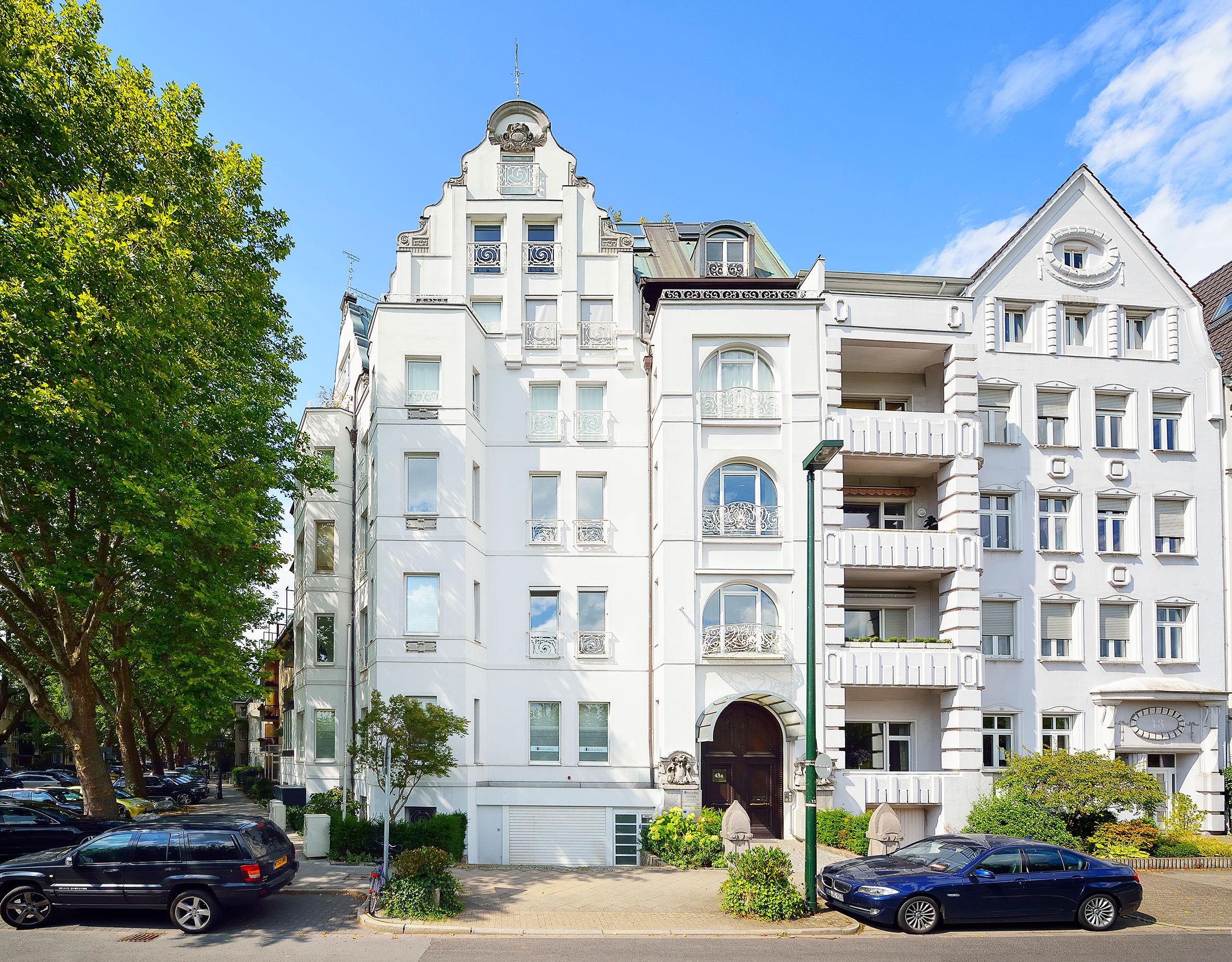 Klinik am Rhein, Fachklinik für Plastische Chirurgie, Düsseldorf, Kaiser-Wilhelm-Ring 43A in Stadtbezirk