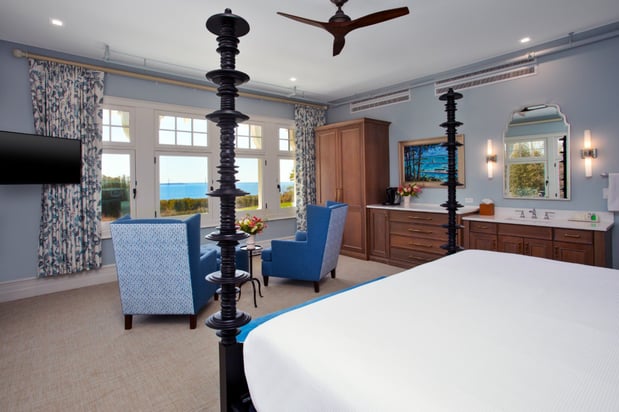 Images The Inn at Stonecliffe