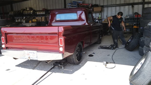 Images King’s Tire (King's Custom Wheels, LLC)