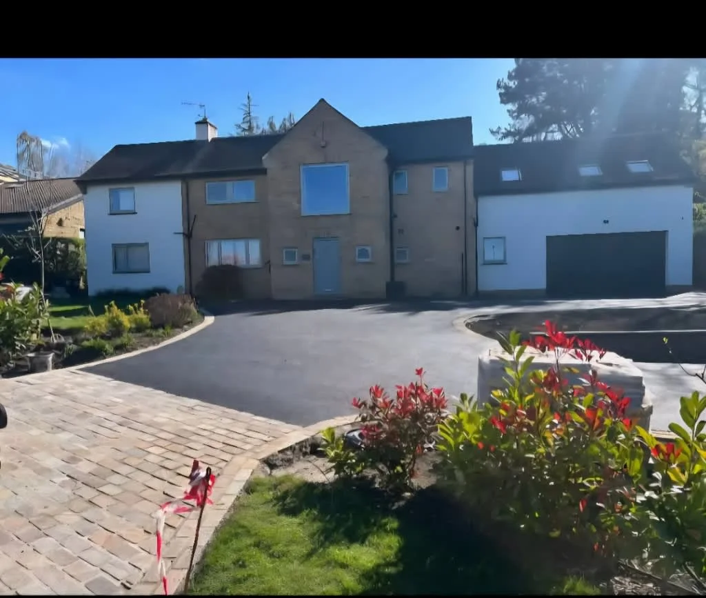 Images DH Landscaping & Building SVCS