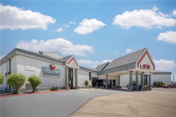 Images Best Western Plus York Hotel & Conference Center