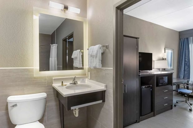 Images Best Western Plus Bowling Green