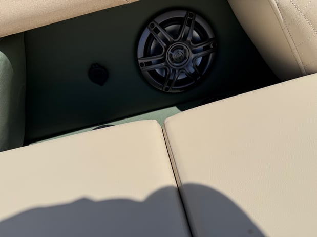 Images Happy Holiday Travel Inc